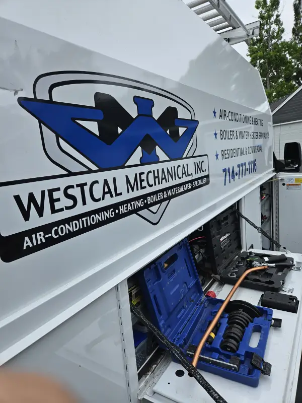 Services page center photo crane at construction site